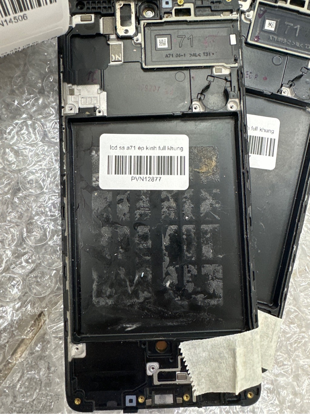 lcd-ss-a71-full-khung-boc