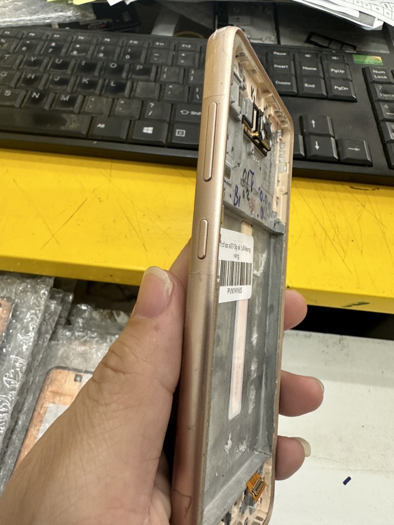 lcd-ss-a33-5g-ek-full-khung-vang