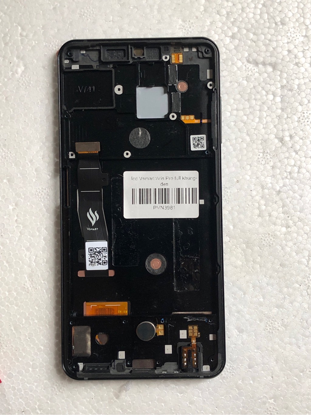 lcd-vsmart-aris-pro-full-khung-den