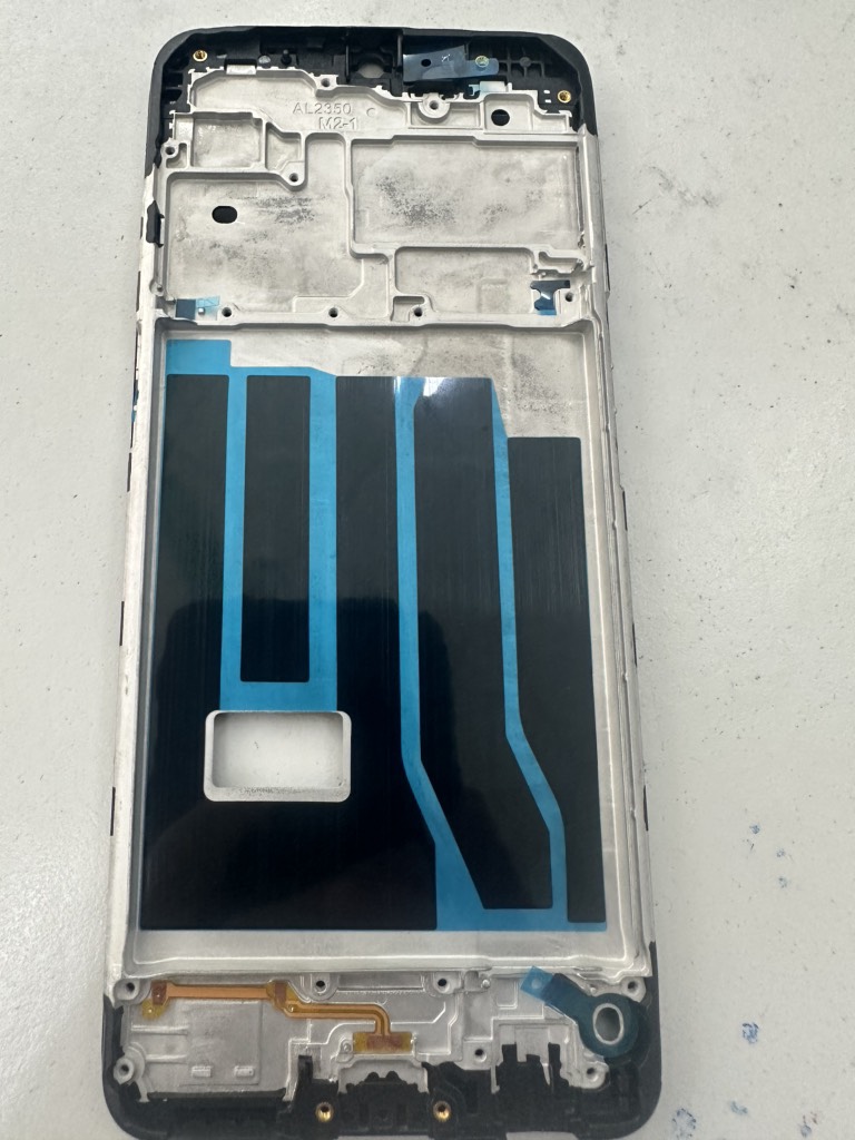 xuong-backet-oppo-a31-a8