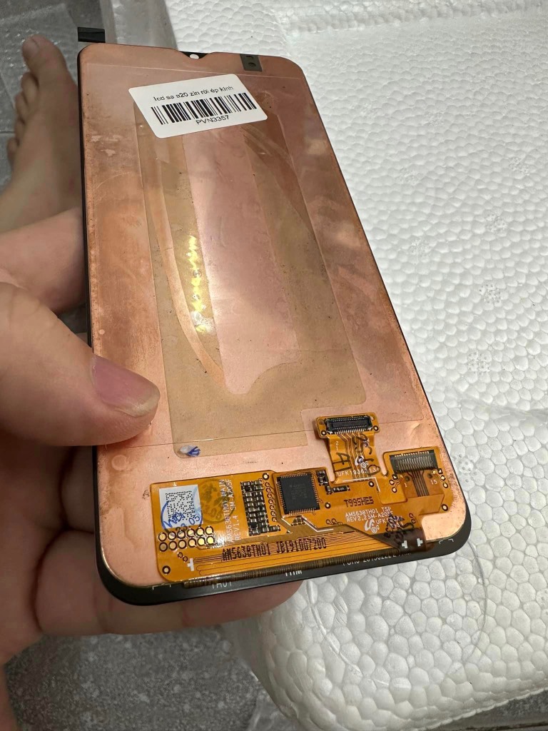 lcd-ss-a20-zin-roi-ep-kinh-bh-hien-thi-7-ngay-cu-1-thang
