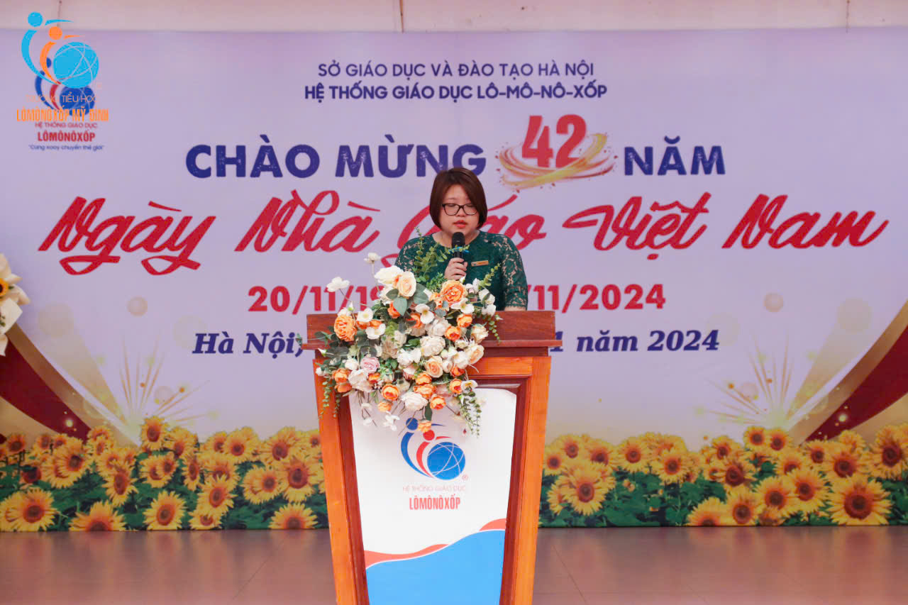 LỄ KỶ NIỆM NGÀY NHÀ GIÁO VIỆT NAM 20/11 TẠI TRƯỜNG TIỂU HỌC LÔMÔNÔXỐP MỸ ĐÌNH