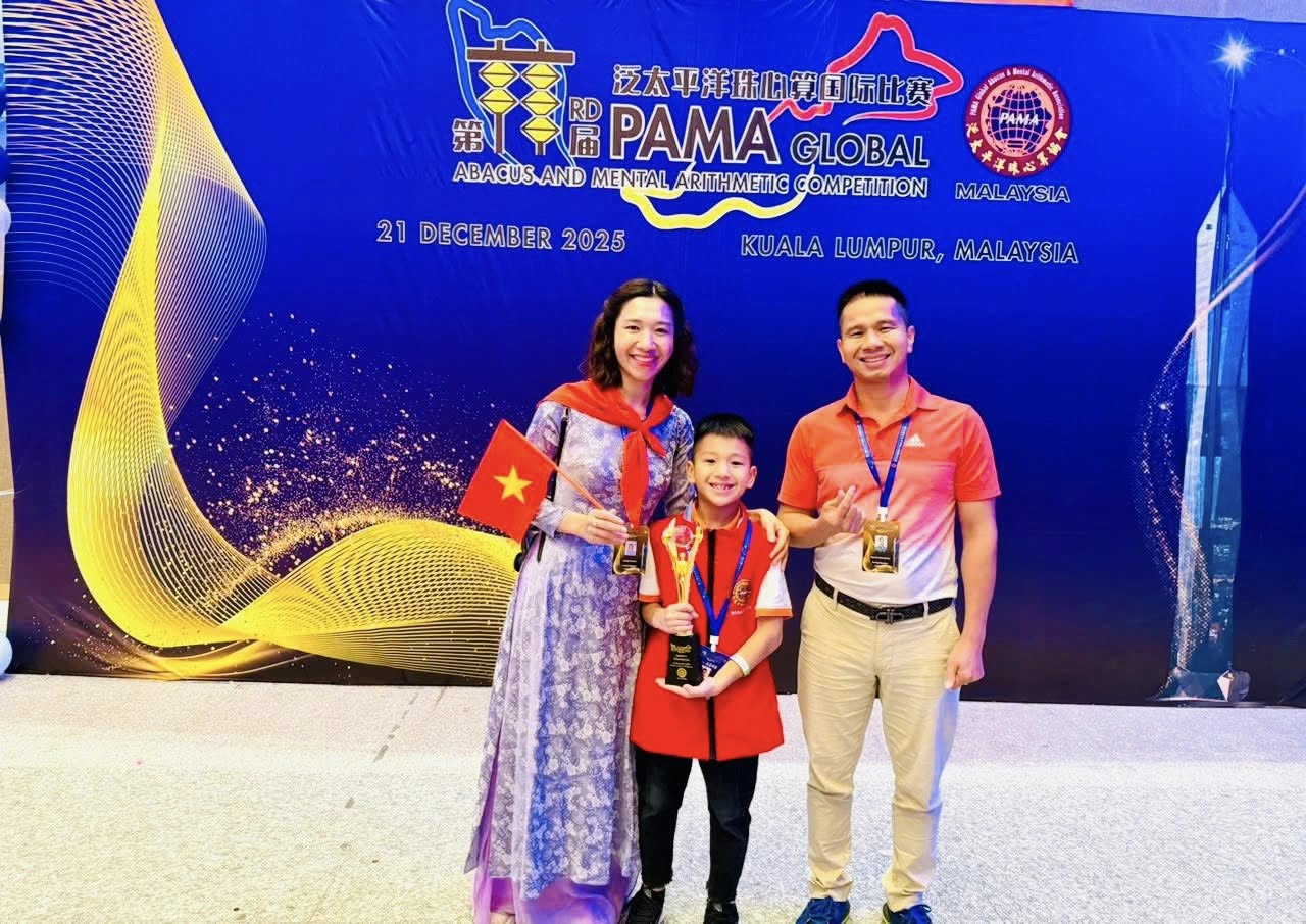 VÔ ĐỊCH TOÁN SOROBAN QUỐC TẾ – NIỀM TỰ HÀO MANG TÊN NGUYỄN MINH QUANG