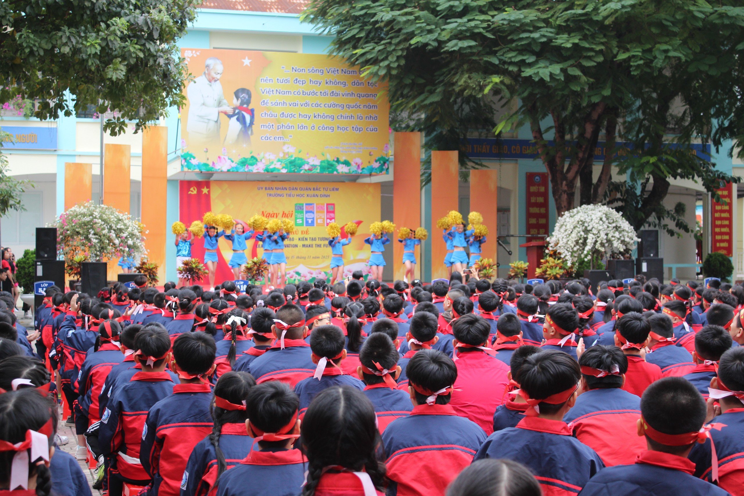 NGÀY HỘI CÔNG NGHỆ THÔNG TIN VÀ STEM TẠI TRƯỜNG TIỂU HỌC XUÂN ĐỈNH