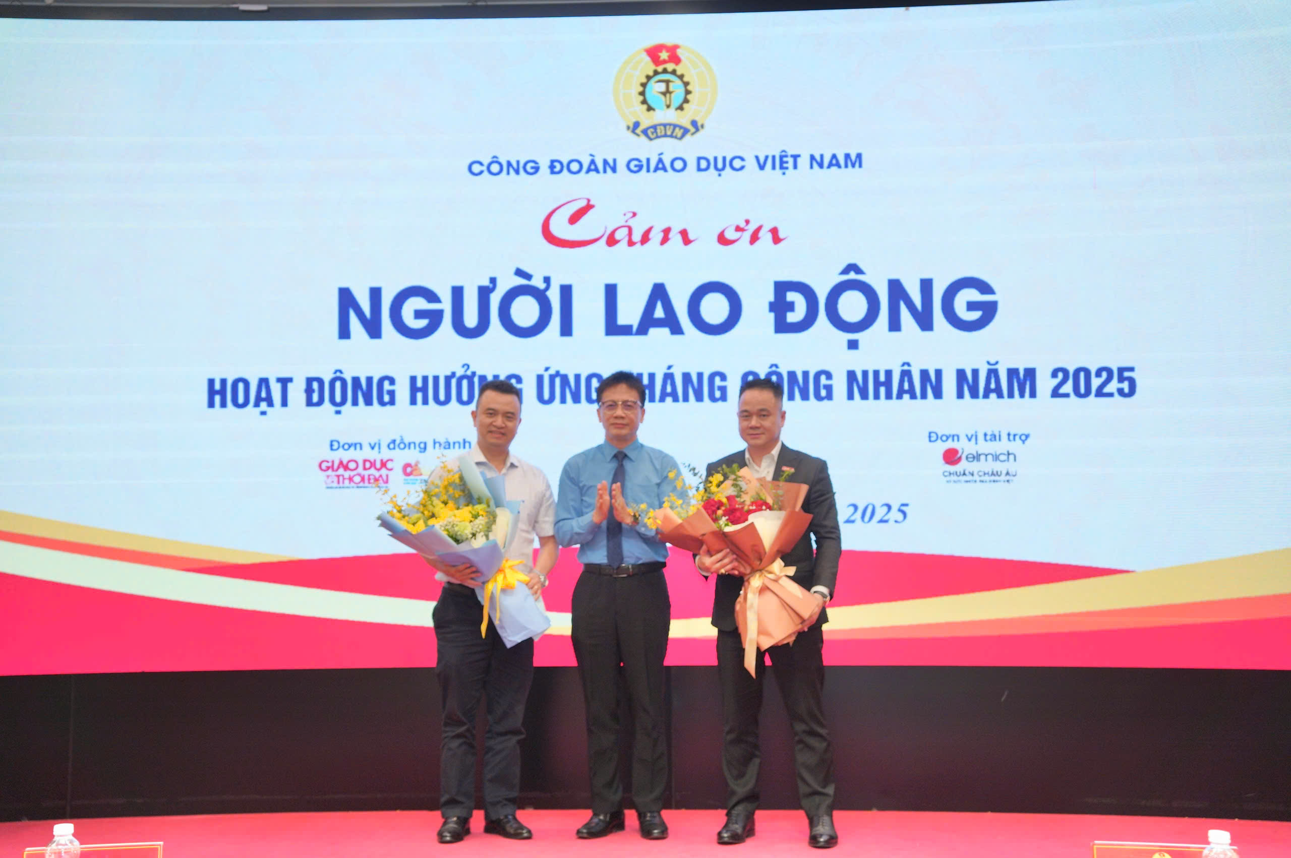 Lan tỏa tinh thần tri ân và sáng tạo trong ngành Giáo dục cùng Cầu Vồng Tuổi thơ và Elmich Việt Nam