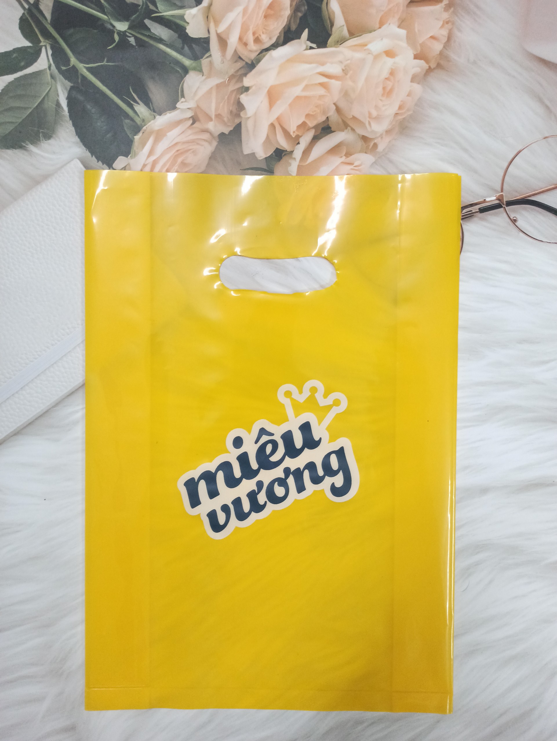 Túi nilon ( PE ) đục lỗ 35x50cm