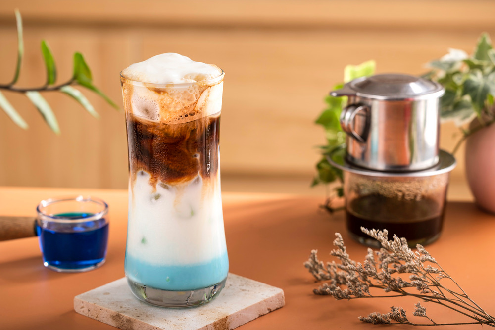 cach-pha-blue-coffee-cuc-ngon-cuc-chat-ma-khong-phai-ai-cung-biet