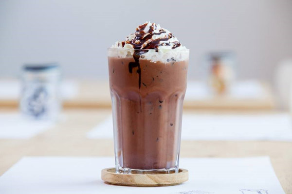huong-dan-lam-chocoate-da-xay-don-gian-tai-nha