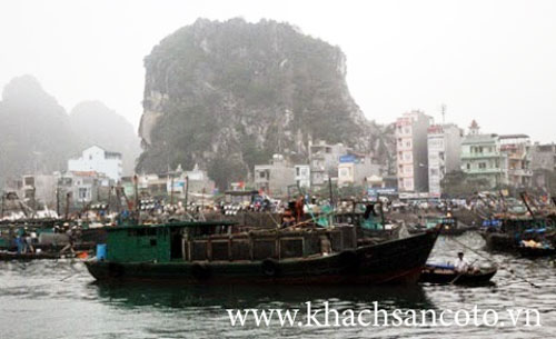 Cảng Cái Rồng - Mùa du lịch Cô Tô