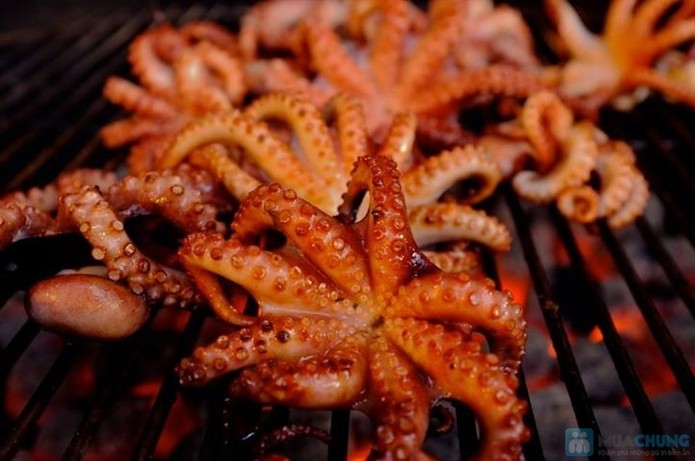 Thưởng thức miễn phí BBQ ngoài bãi biển khi du lịch Cô Tô