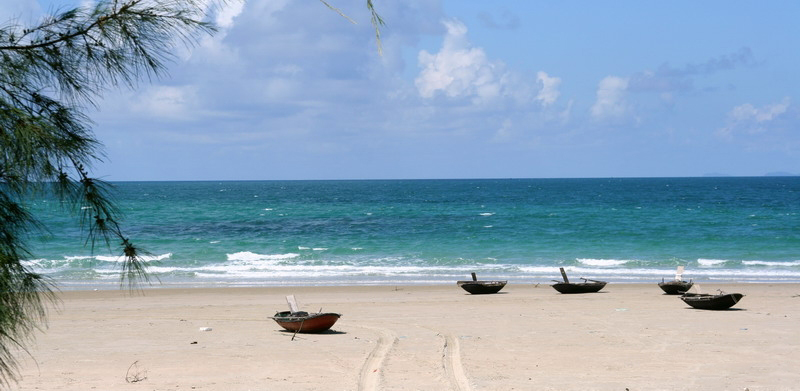 Mách bạn những địa chỉ lưu trú lý tưởng tại bãi biển Hồng Vàn