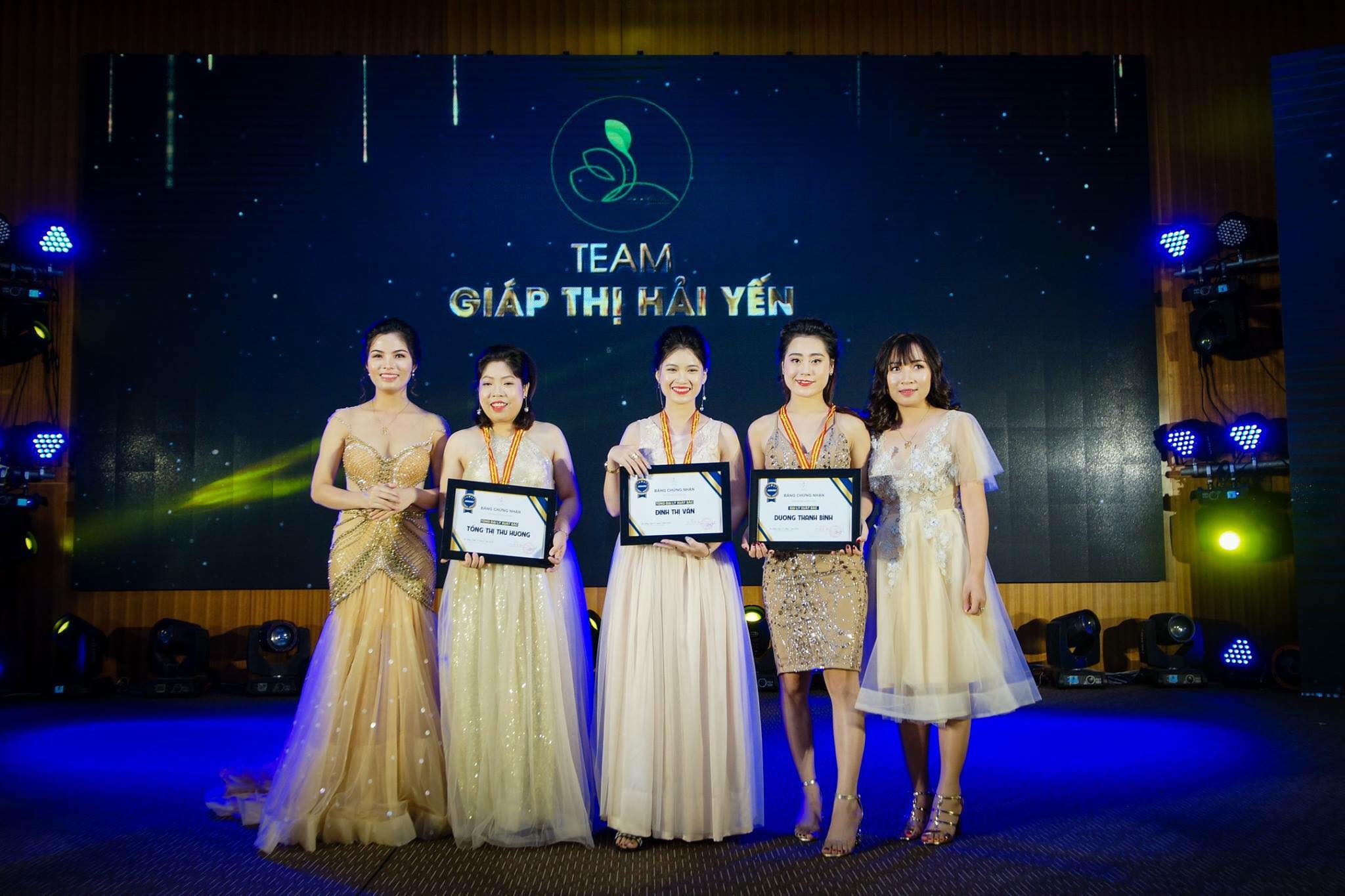 Team TDL Giáp Hải Yến