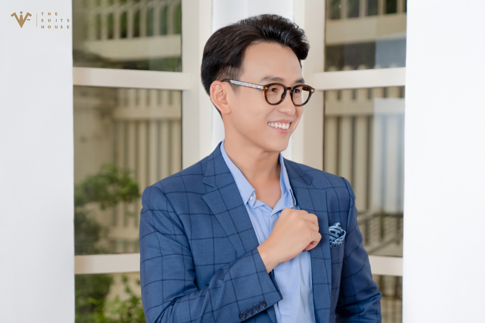 Blazer Xanh kẻ vuông SANG TRỌNG - THANH LỊCH - TNH TẾ Blazer Xanh kẻ vuông SANG TRỌNG - THANH LỊCH - TNH TẾ