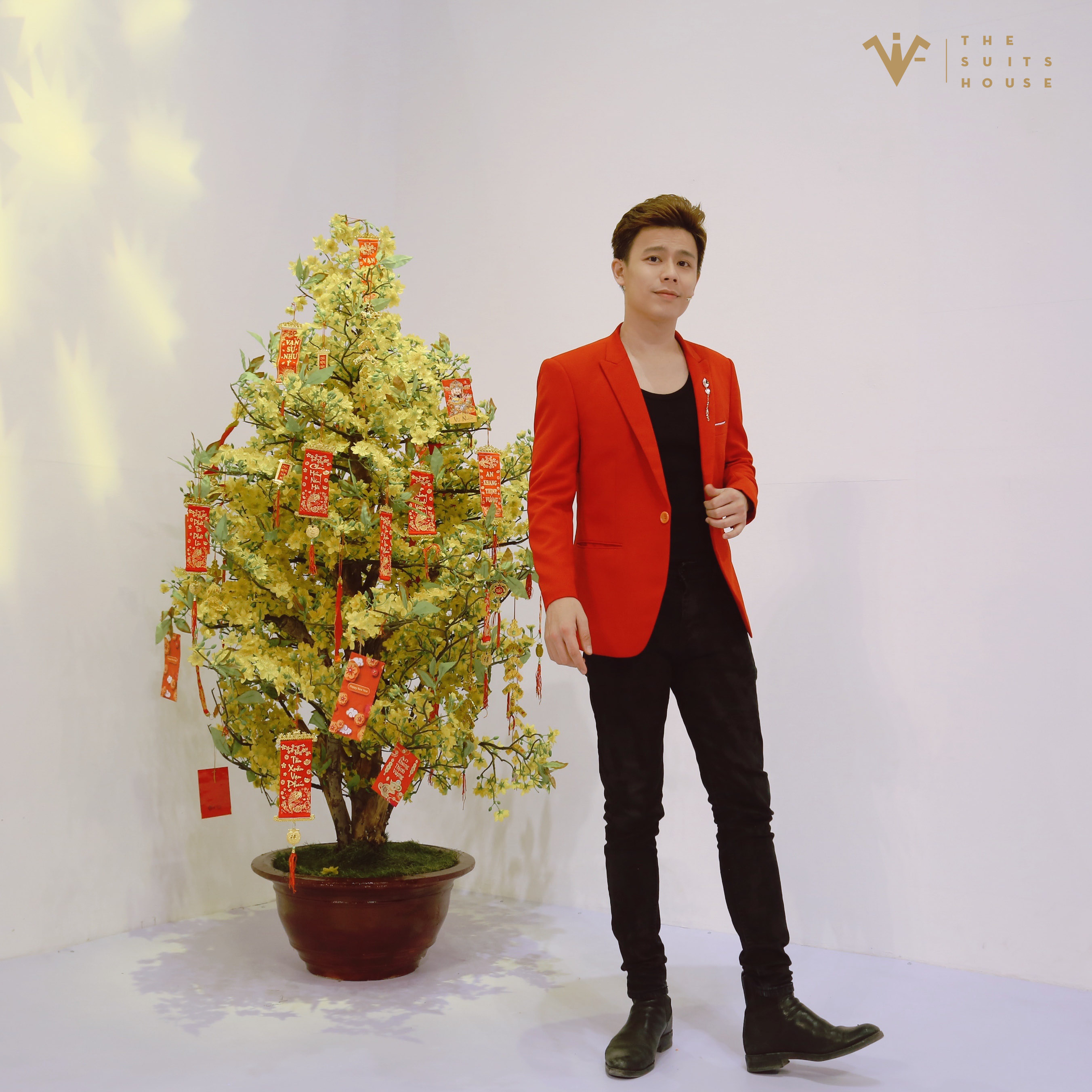[SAO VIỆT TIN TƯỞNG] THE SUITS HOUSE x MC ANH HUY - QUÝ ÔNG TIA CHỚP