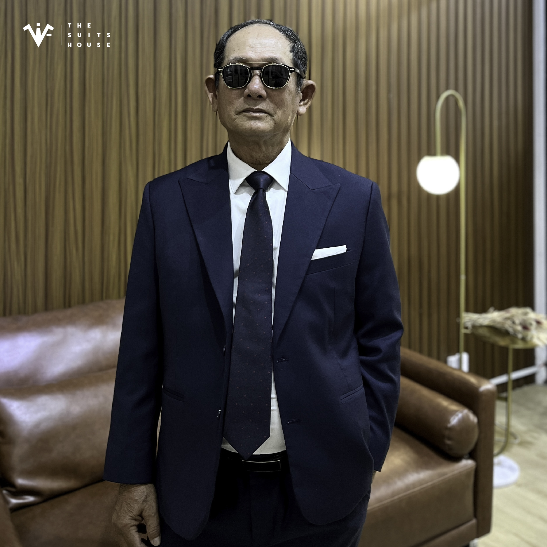 SUIT DÀNH CHO NGƯỜI TRUNG NIÊN SUIT DÀNH CHO NGƯỜI TRUNG NIÊN