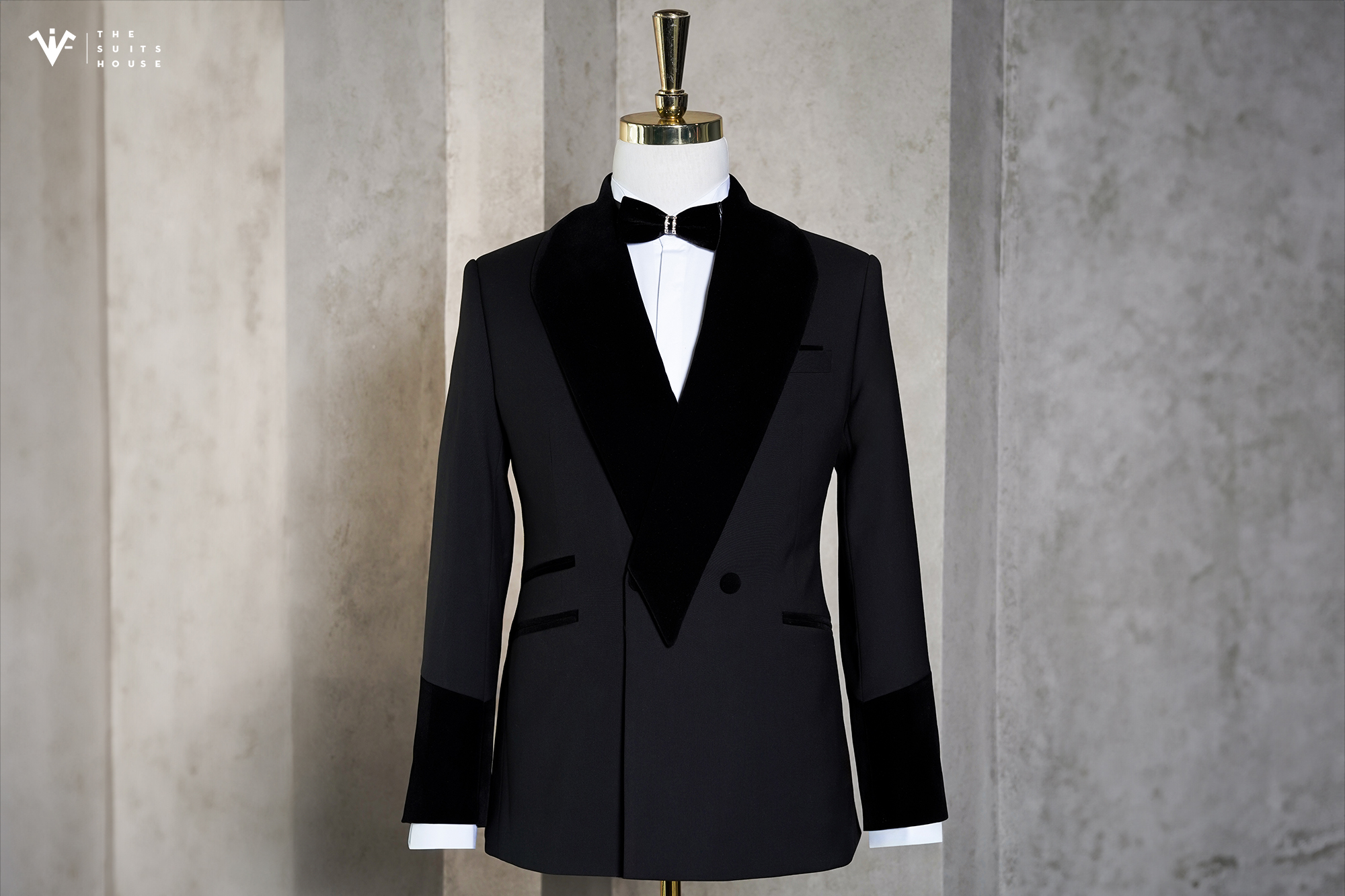 [BST RENTAL] BỘ TUXEDO DẤU ẤN LỊCH LÃM TỪ HỌA TIẾT VE NHUNG