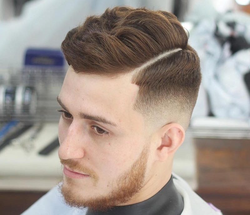 Kiểu tóc undercut uốn xoăn