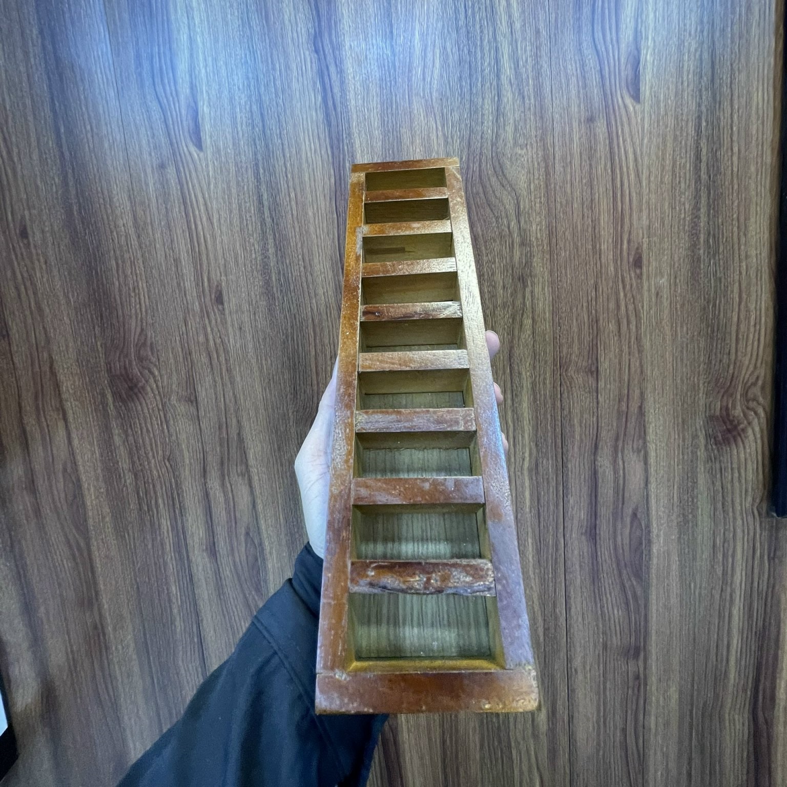 Khay Đựng Cử Tông Đơ Bằng Gỗ