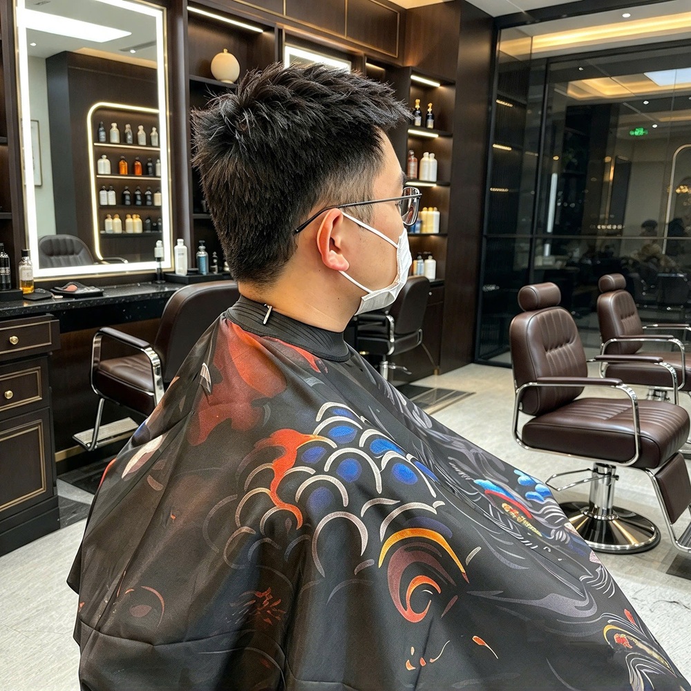 Áo Choàng Cắt Tóc Kỳ Lân