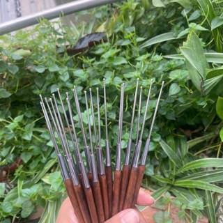 Cây Đánh Mắt Cán Gỗ