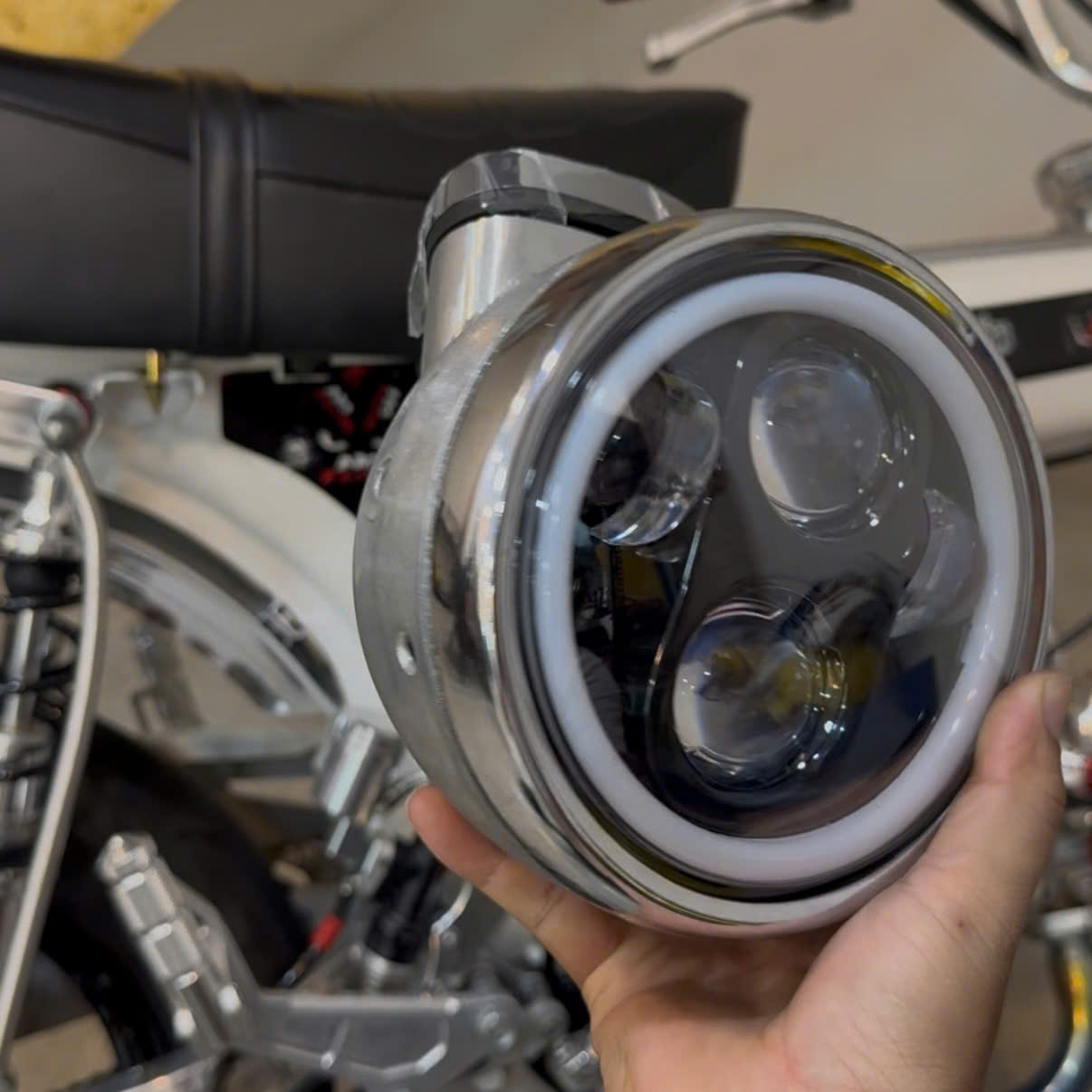 Choá Đèn led CD, CL 5.57 INCH