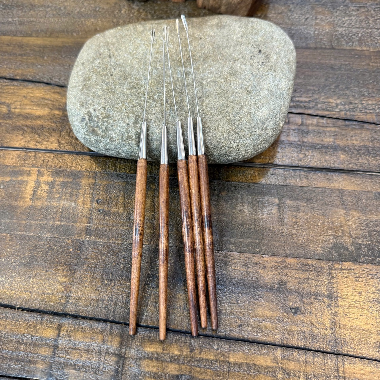 Cây Càn Cua Láy Ráy Tai