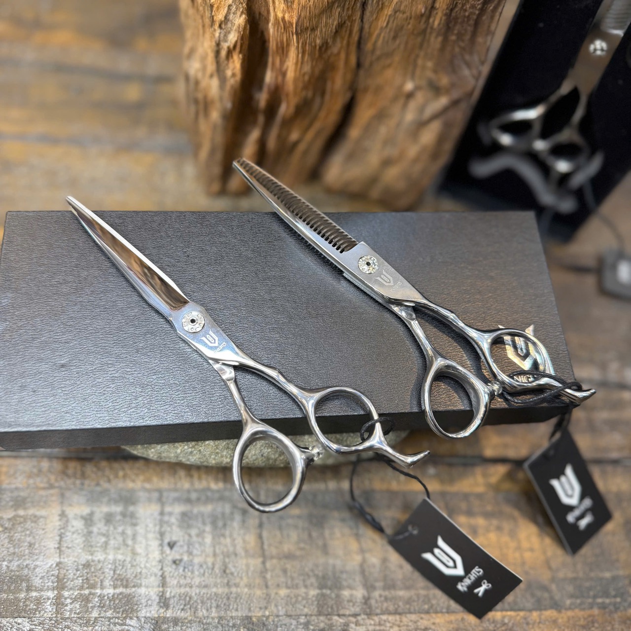 Kéo Cắt Tóc Knights