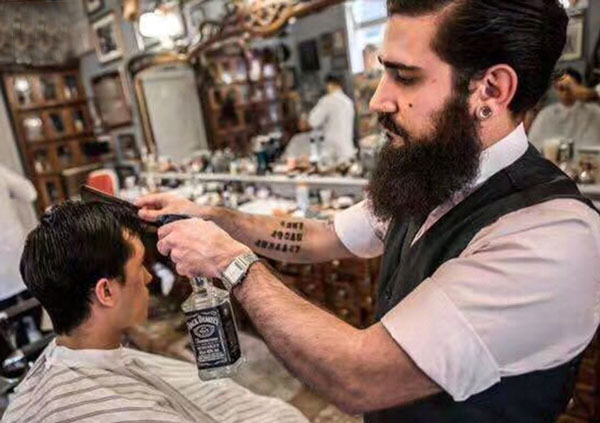 Bình xịt tóc barber