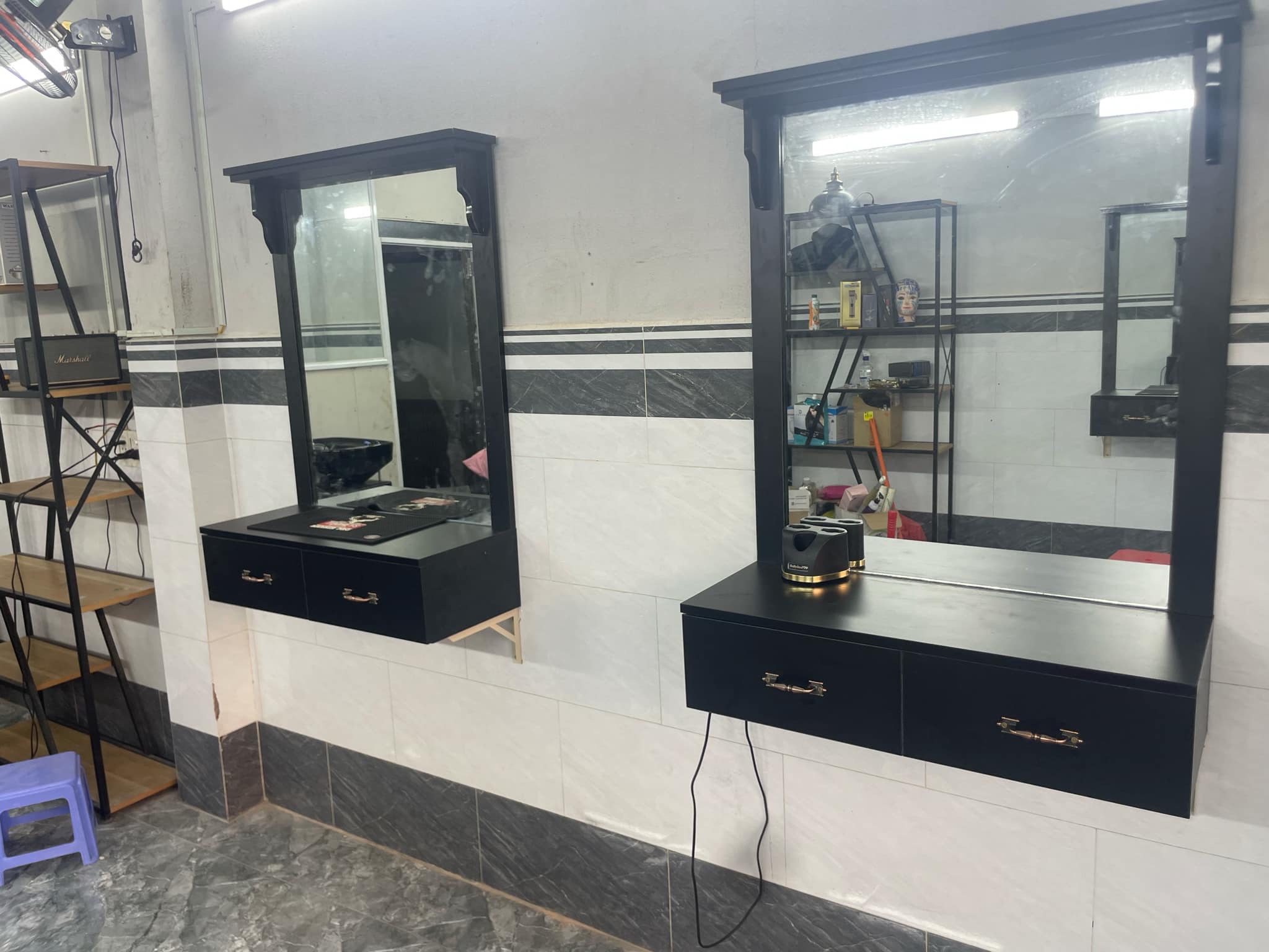 Kệ Gương Cắt Tóc Barbershop KG03