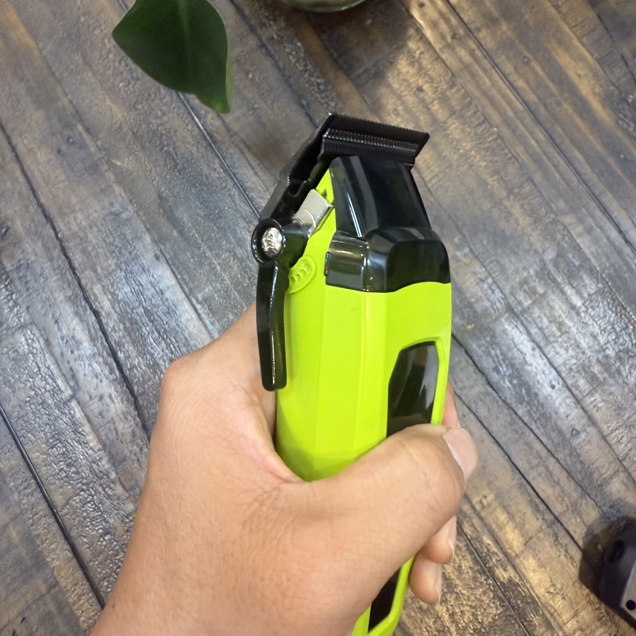 Tông Đơ Cắt Tóc BS-106B PSP Probarbers Kemei