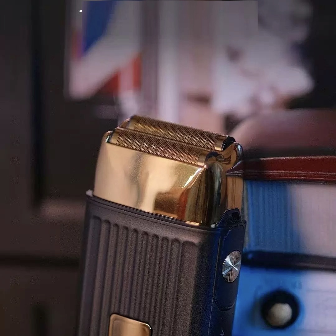 Máy Cạo Râu Cạo Khô MR.WHITE MW730