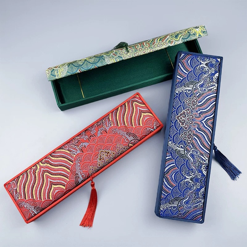 Hộp Đựng Dụng Cụ Ráy Tai