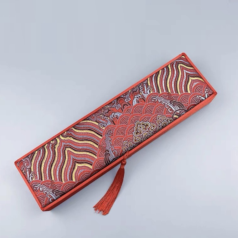 Hộp Đựng Dụng Cụ Ráy Tai