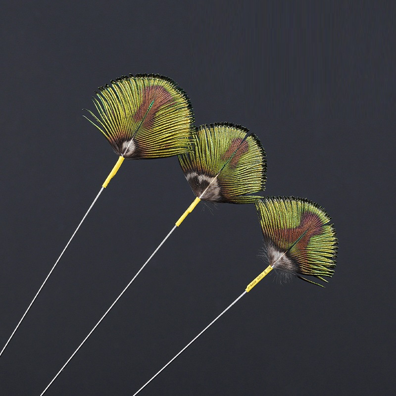 Lông công nhỏ ngoáy tai