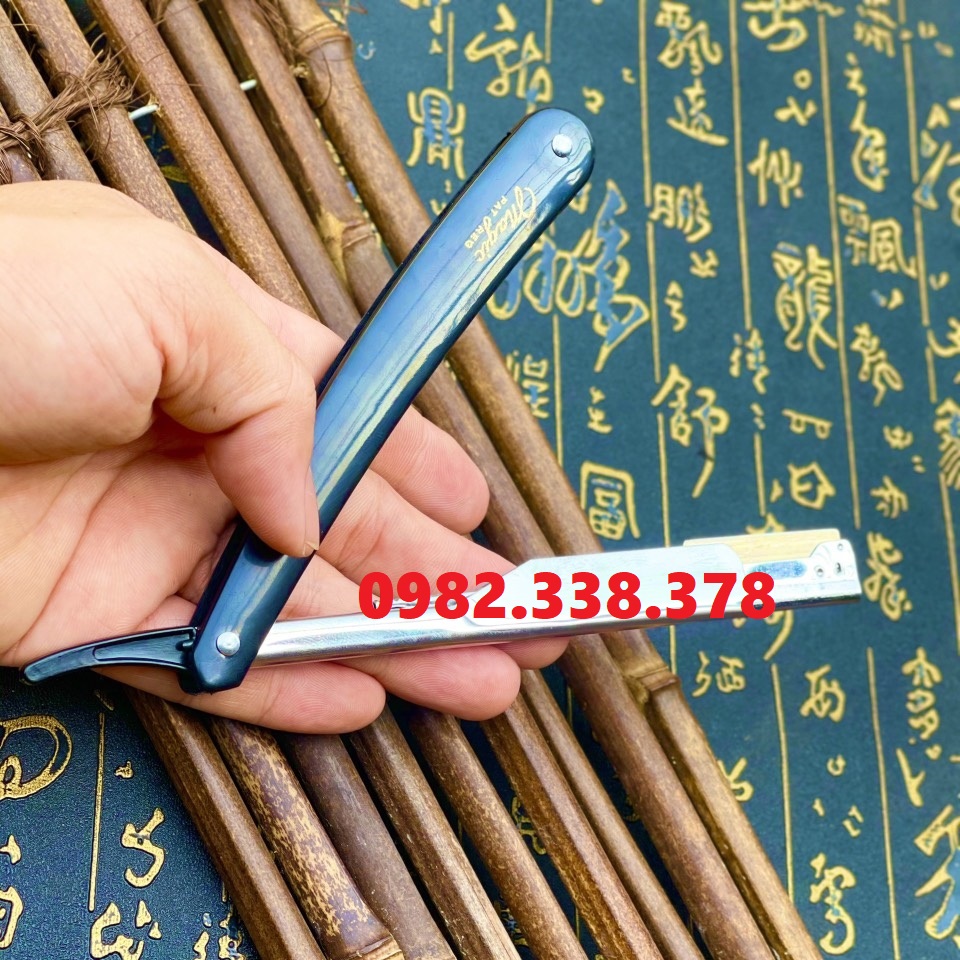 Dao Cạo Cán Nhựa Magic