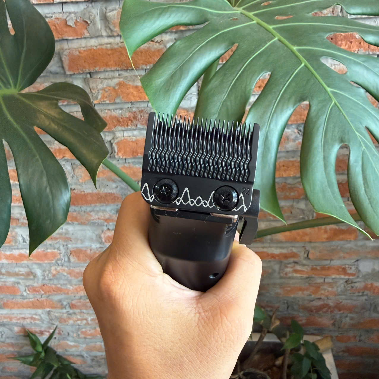 Tông Đơ Cắt Tóc KMA V9