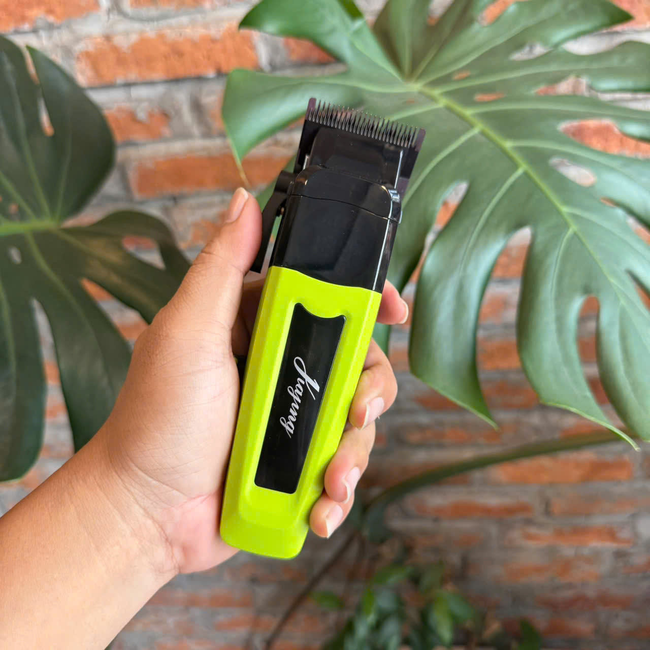 Tông Đơ Cắt Tóc KMA V9