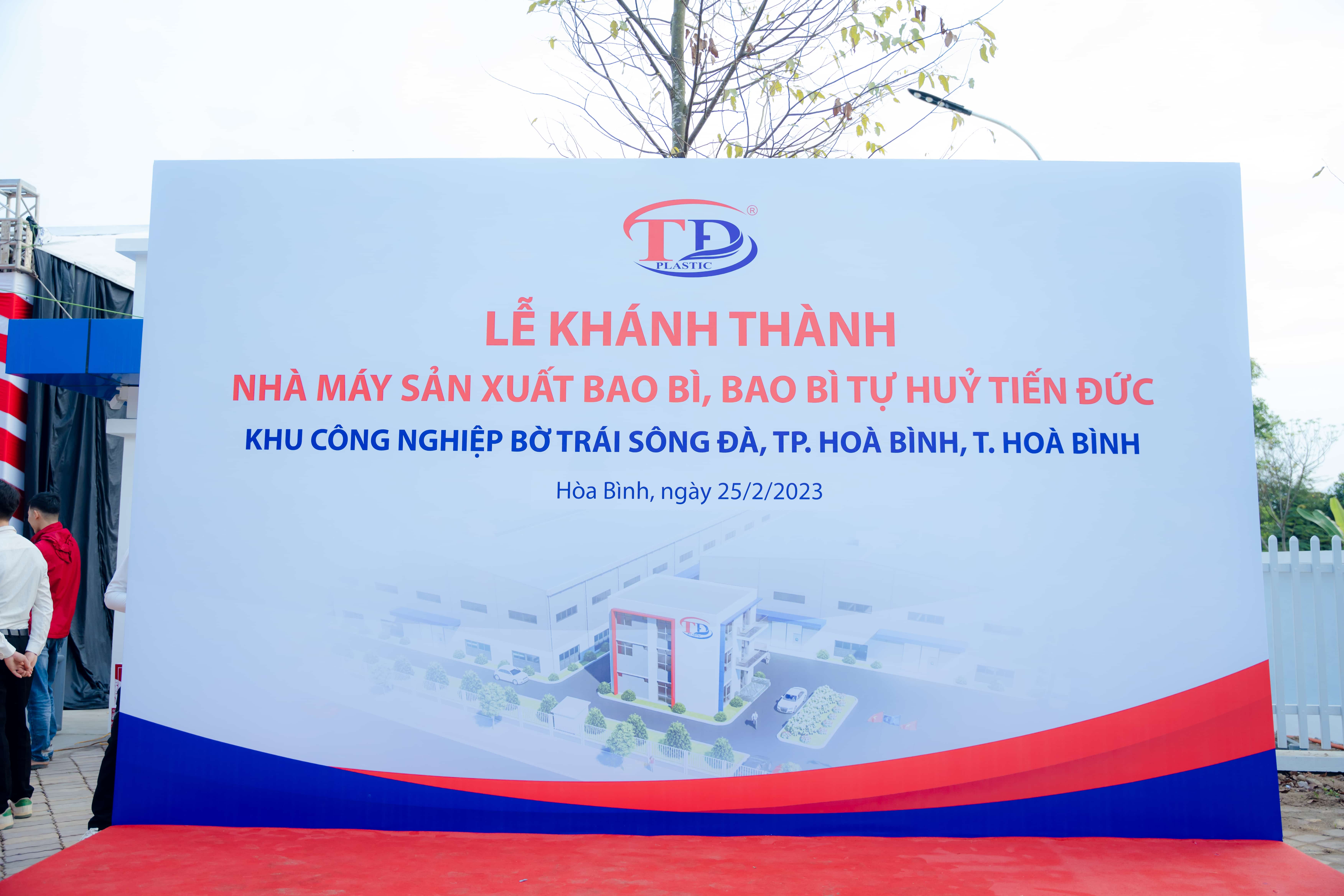 Tuyển dụng vị trí Giám đốc Điều hành Chi nhánh