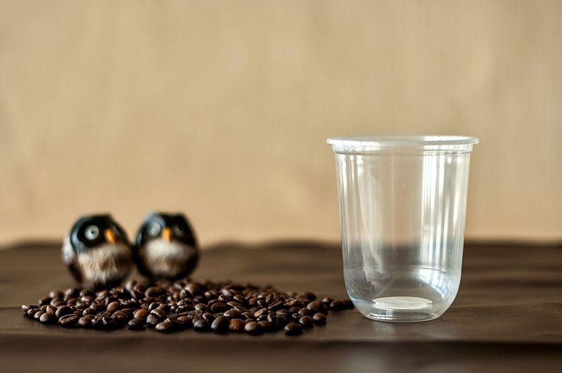 Ly nhựa dùng 1 lần giá bao nhiêu? Bảng giá theo dung tích, thùng