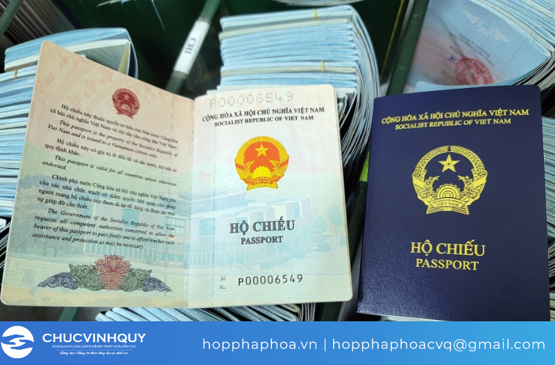 Hộ chiếu phổ thông và giấy thông hành ở nước ngoài