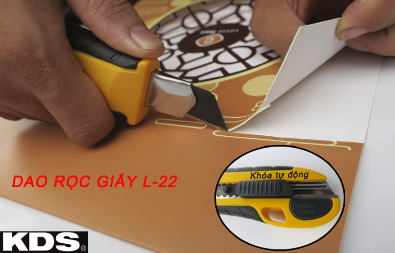 dao rọc giấy 18mm KDS L-22