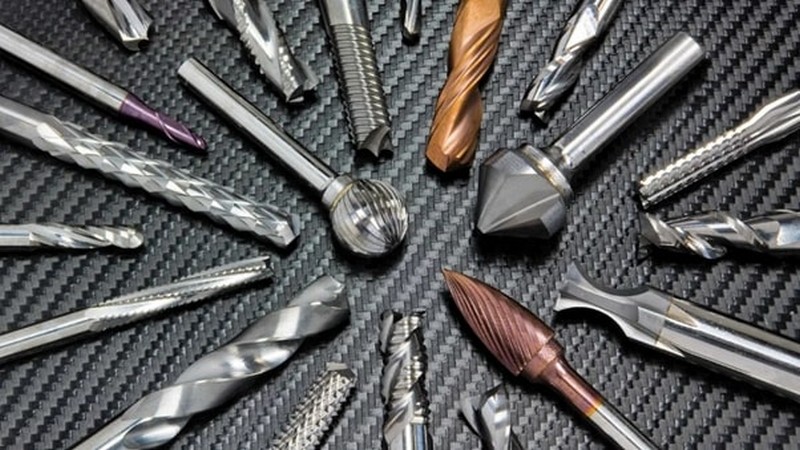 Tungsten carbide có độ cứng cao để làm mũi khoan