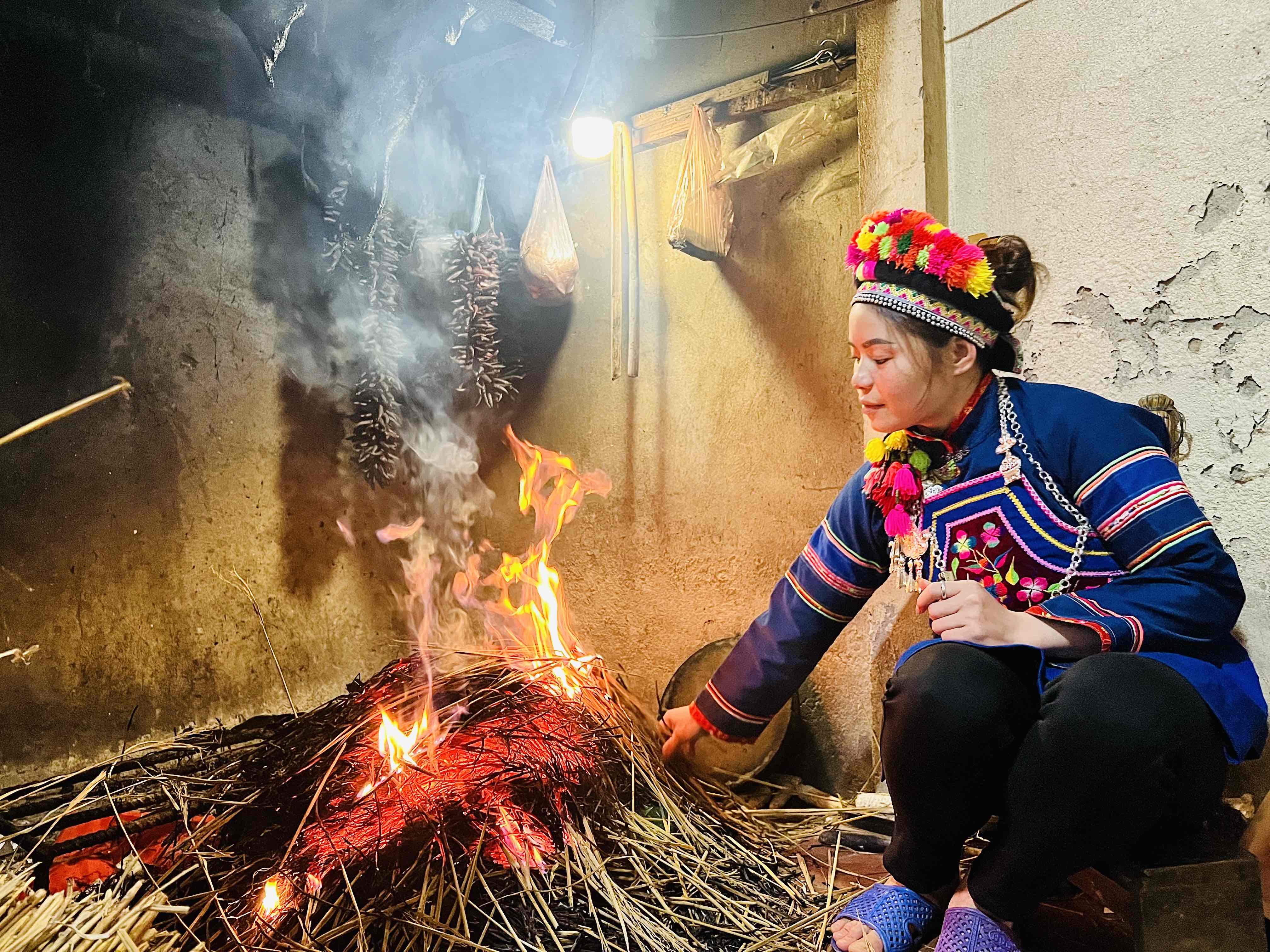 Ăn Thịt Ngựa Ở Bắc Hà/ Horse Meat Dishes in Bac Ha, Lao Cai