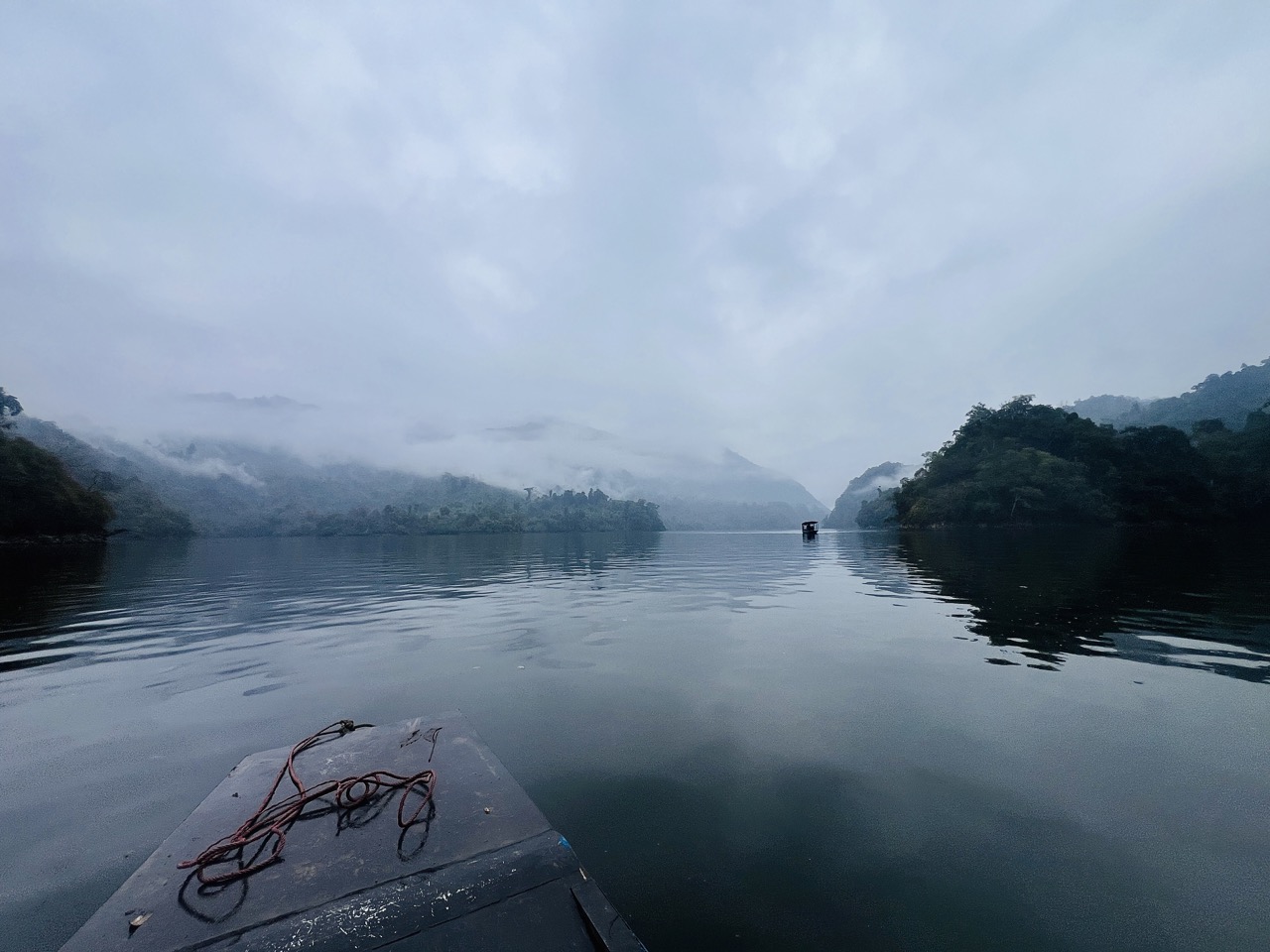 Hanoi- Cao Bang- Ba Be Lake 4 days by private car