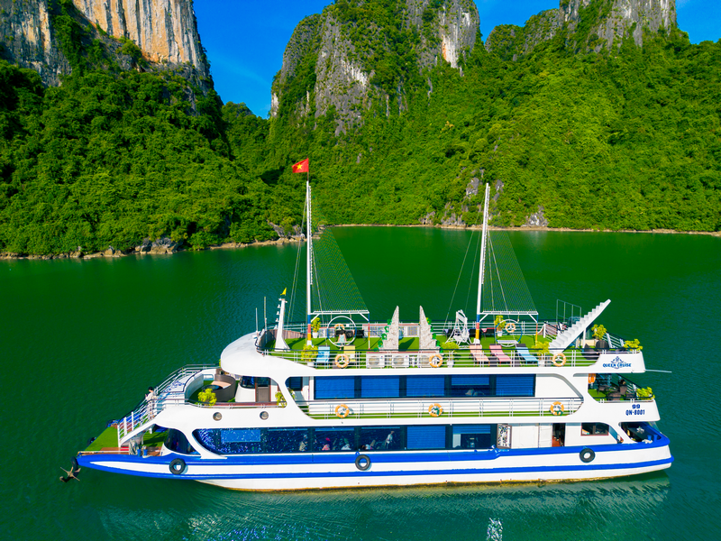 Queen Cruise- Daily Departure: Hà Nội- Hạ Long- Tuần Châu- 1,030,000 VND