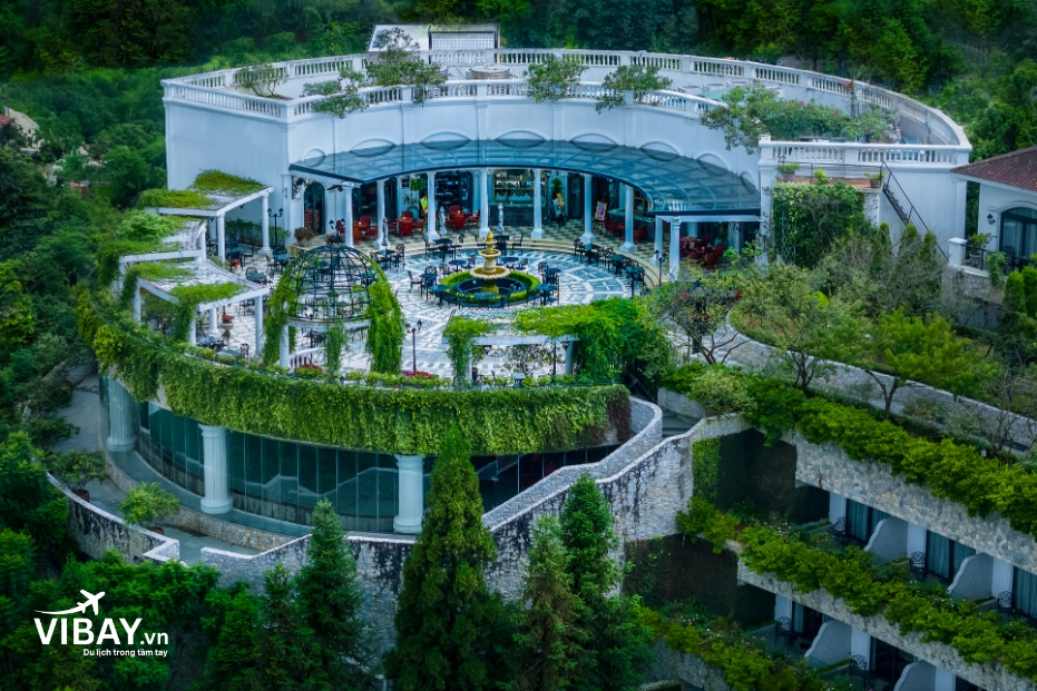 Silk Path Grand Sapa resort & spa cafe 1500