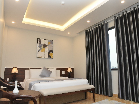 Phòng Deluxe Có Giường Cỡ Super King size