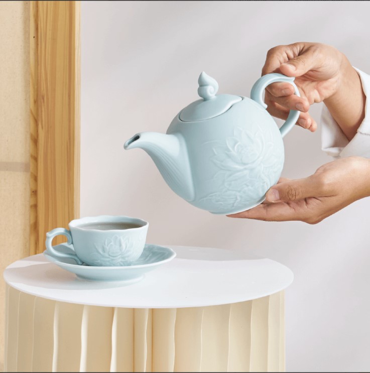 bo-tra-0-7-l-sen-men-ngoc-suong-mo