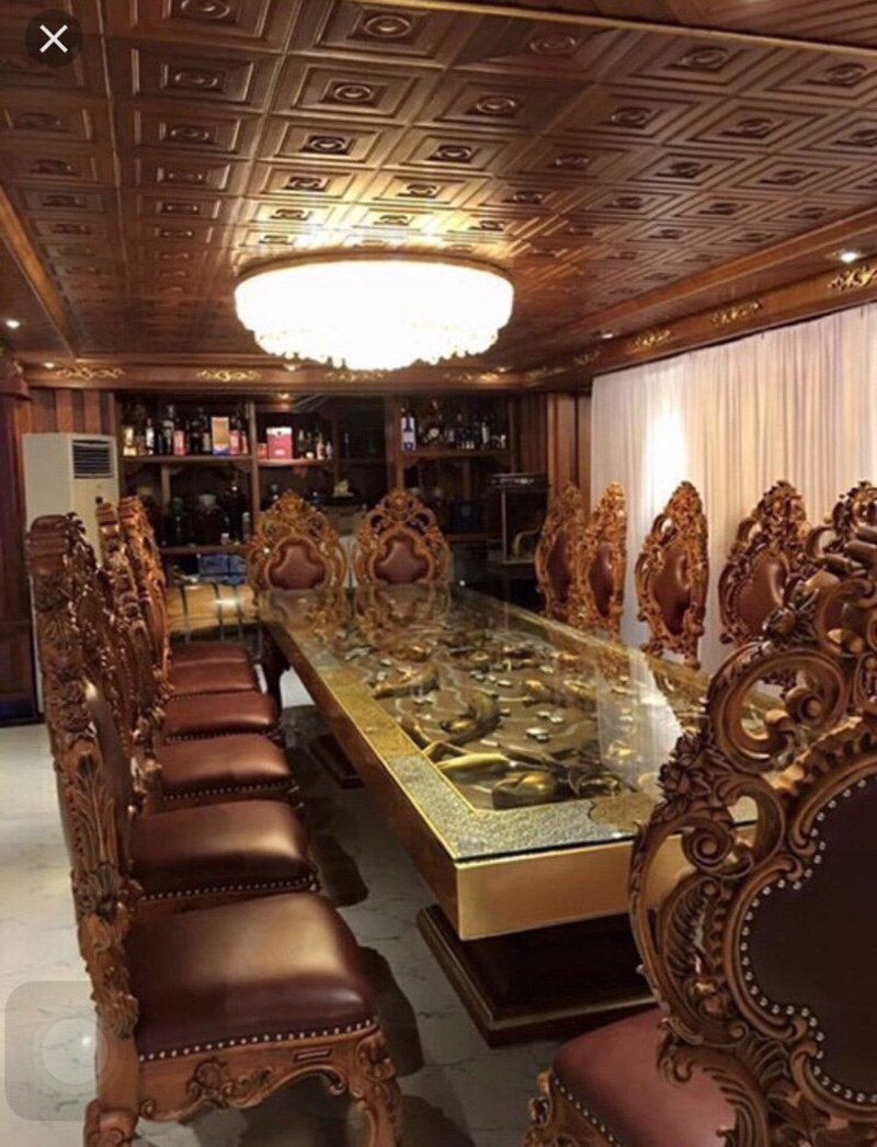 thiết kế nội thất gỗ phong cách cổ điển