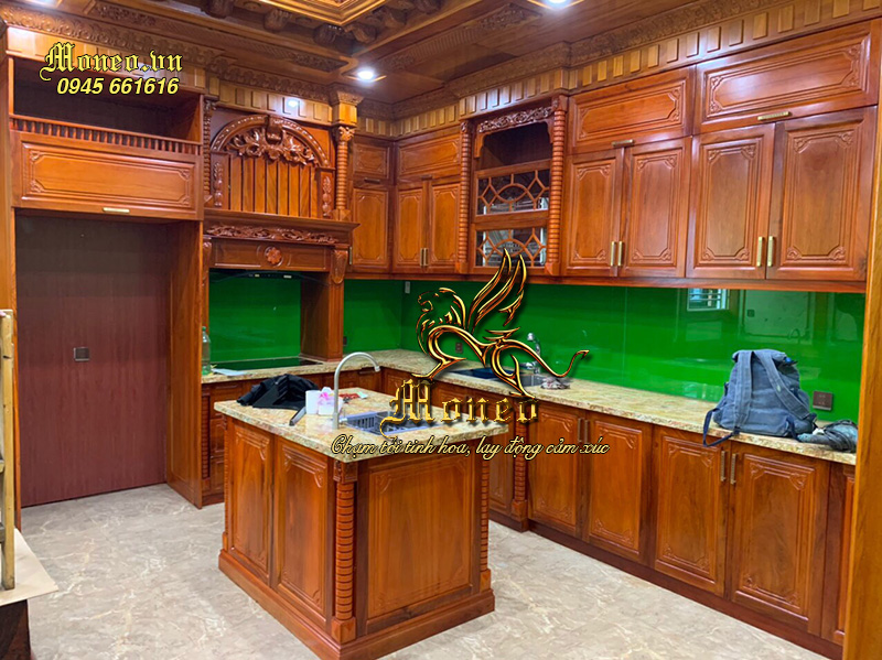 thiết kế nội thất gỗ phong cách cổ điển